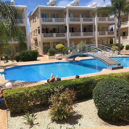 Diana Gardens Apartment Paphos Ngoại thất bức ảnh