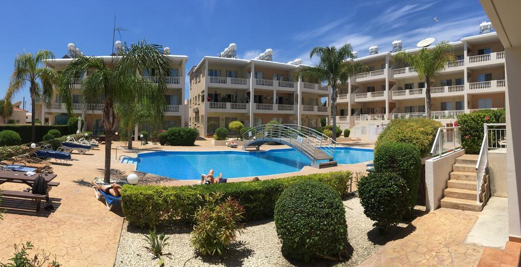 Diana Gardens Apartment Paphos Ngoại thất bức ảnh