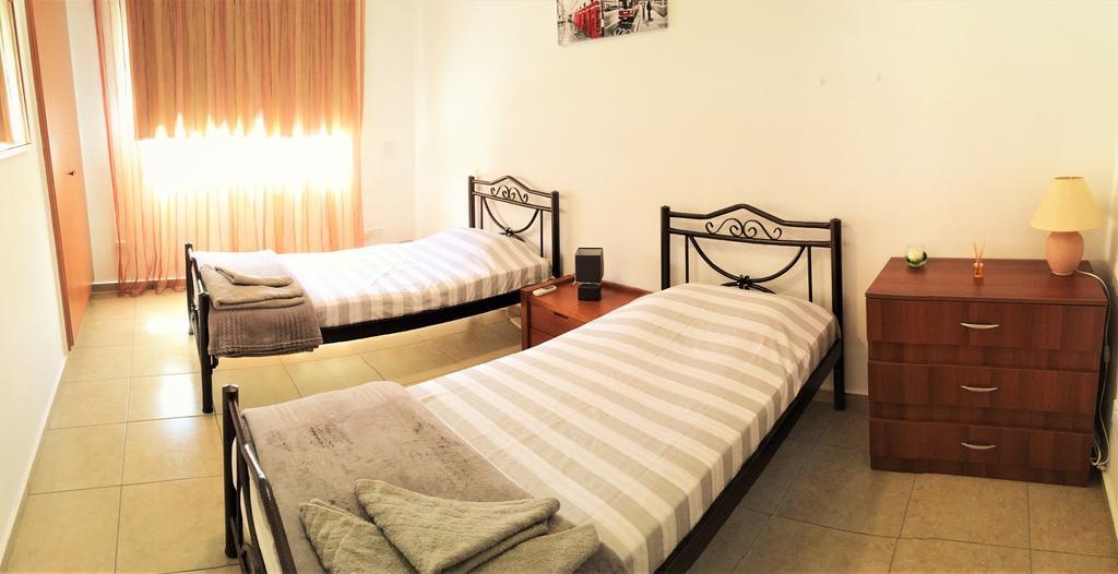 Diana Gardens Apartment Paphos Ngoại thất bức ảnh