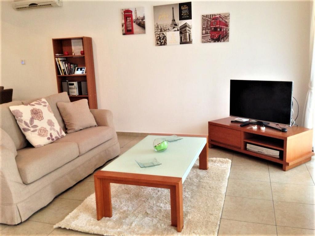 Diana Gardens Apartment Paphos Ngoại thất bức ảnh